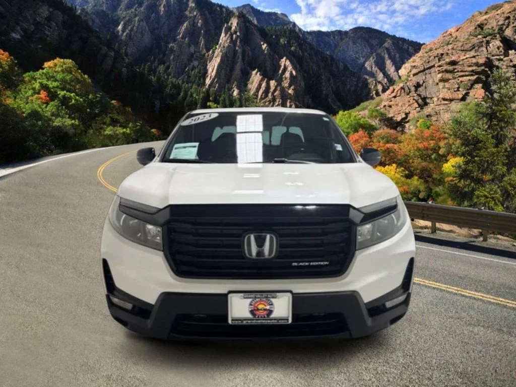 Used 2023 White Honda Black Edition image 4