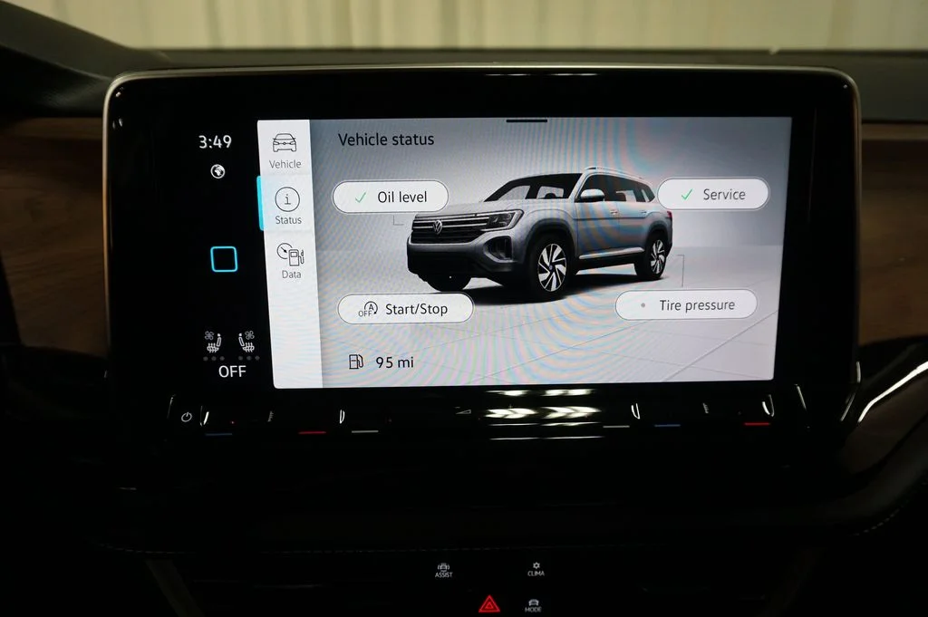 New 2026 Opal White Volkswagen SE image 17