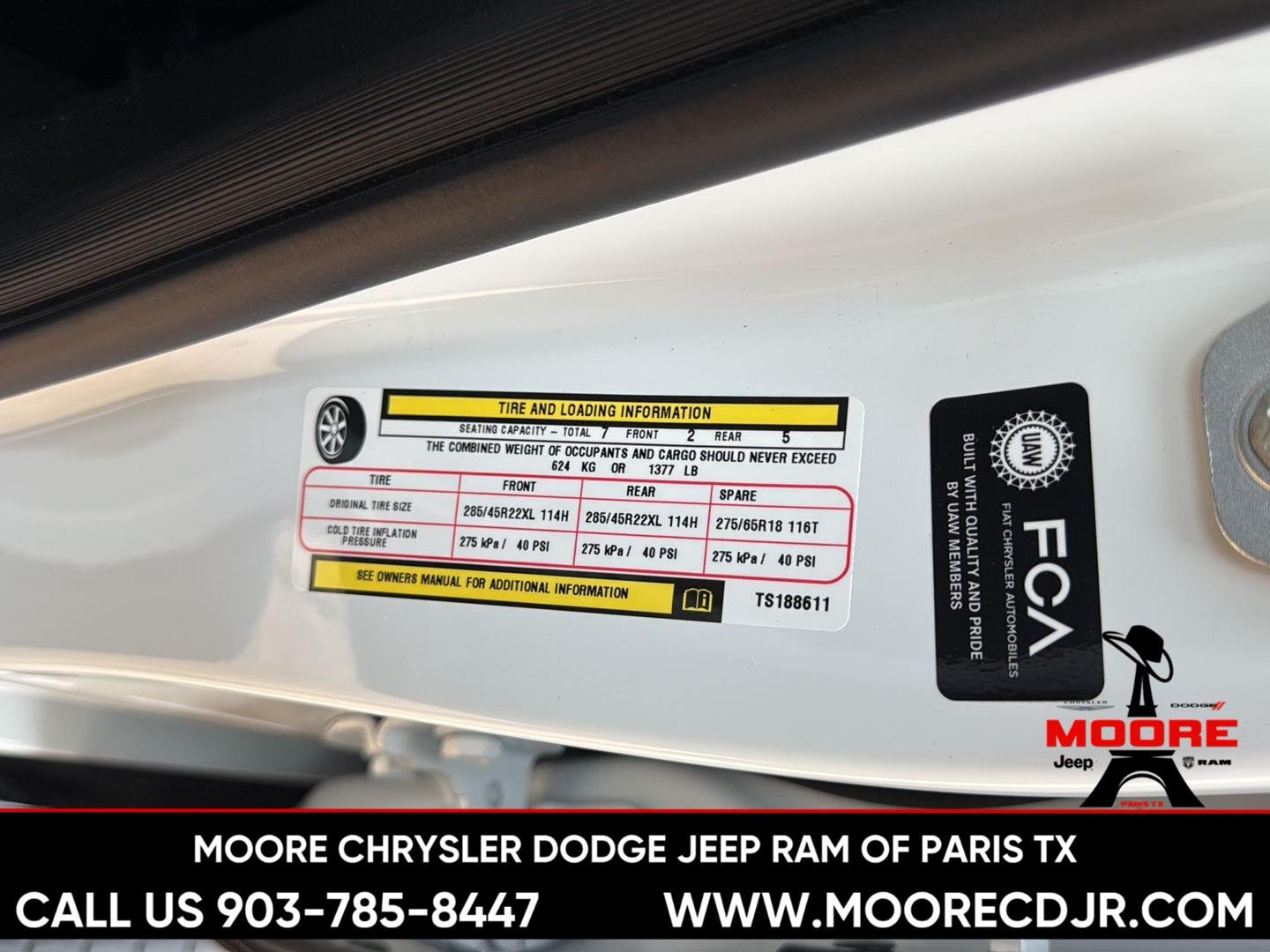 New 2026 Bright White Clear-Coat Exterior Paint Jeep 85th Anniversary image 39