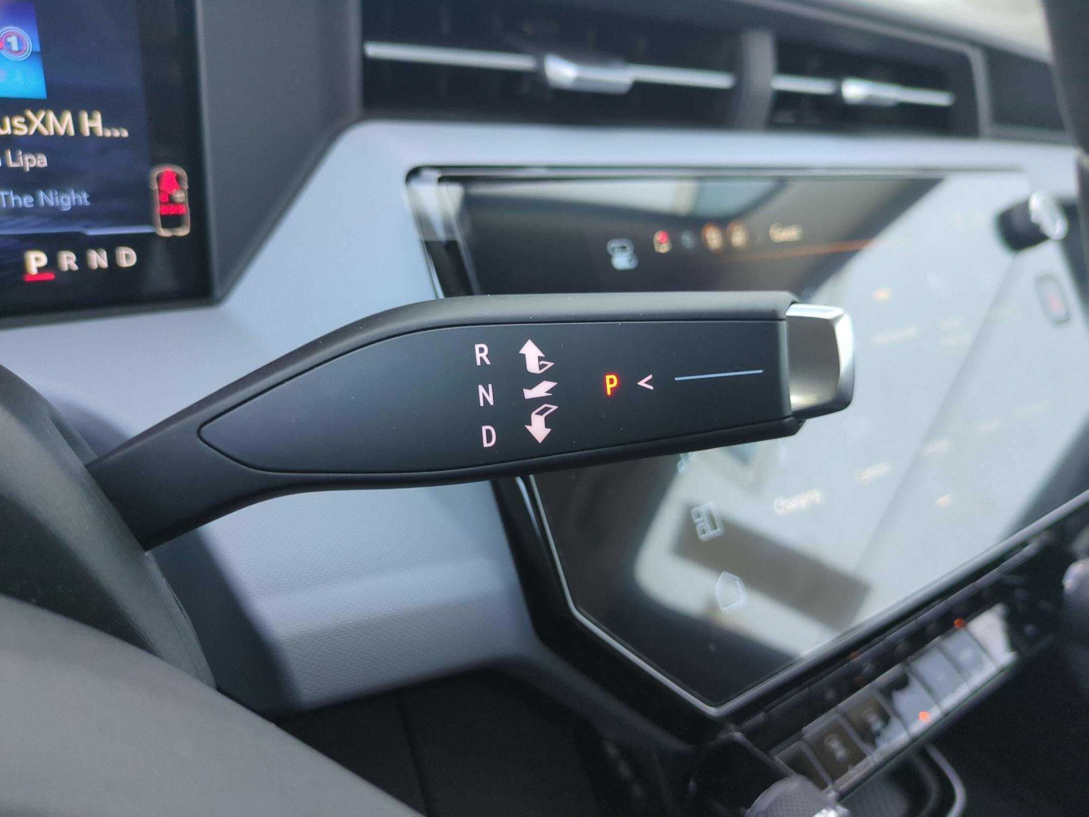 New 2027 Sterling Grey Metallic Chevrolet LT image 19