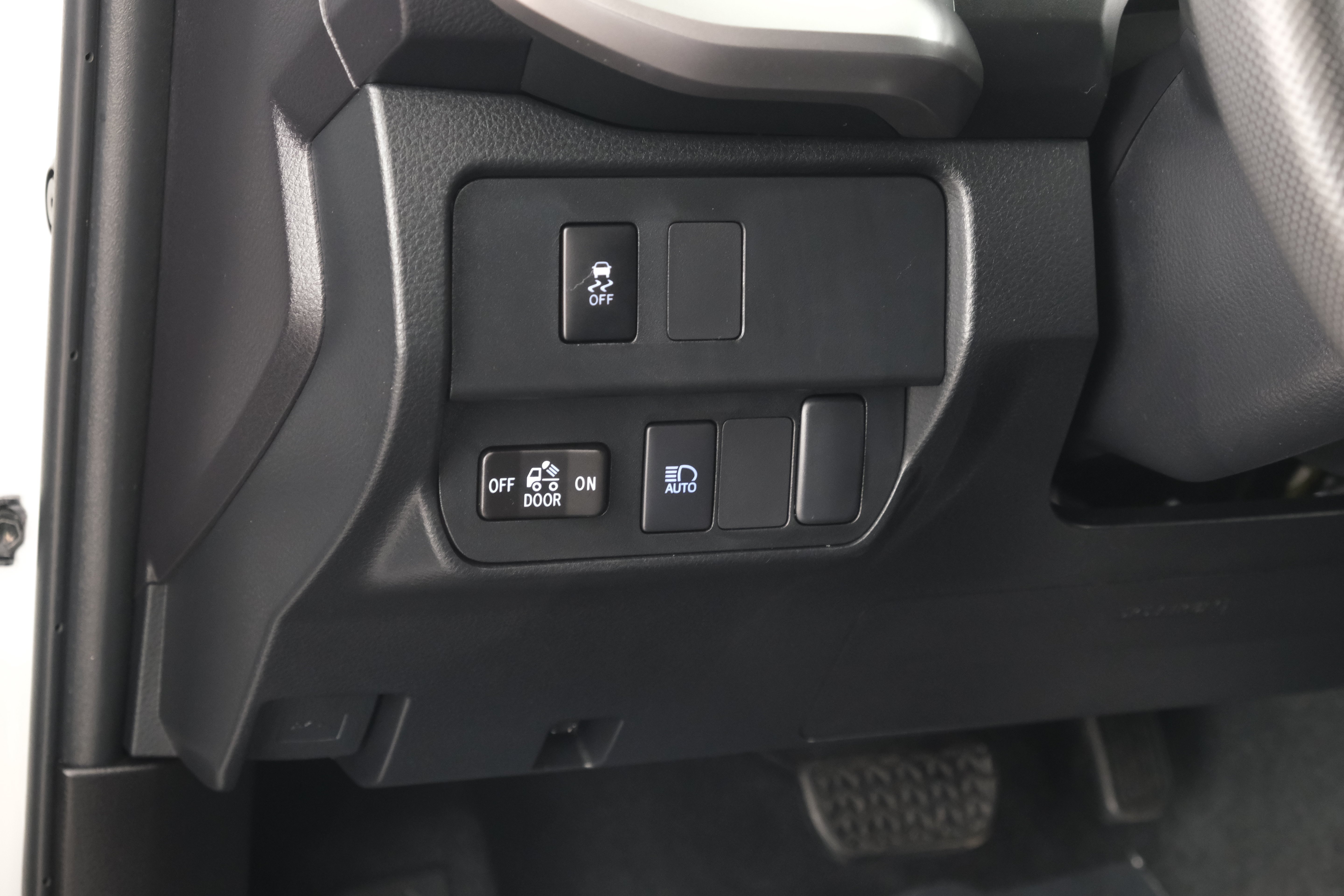 2023 Toyota Tacoma SR5 - Photo 28