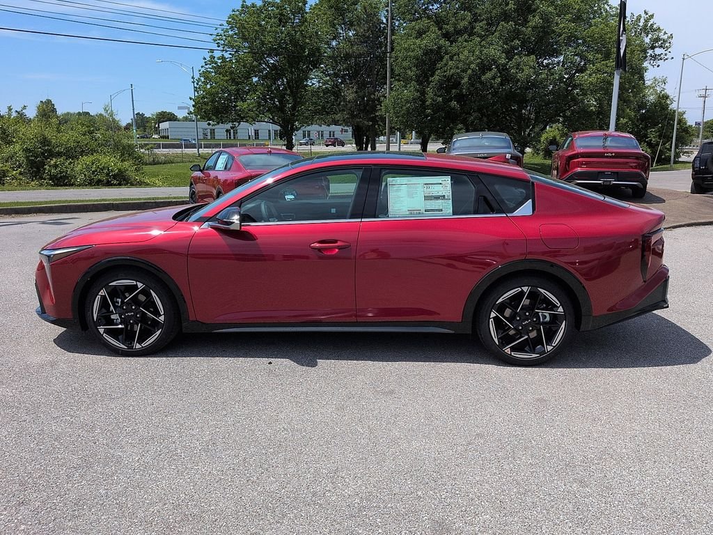 New 2026 Currant Red Kia GT-Line image 4