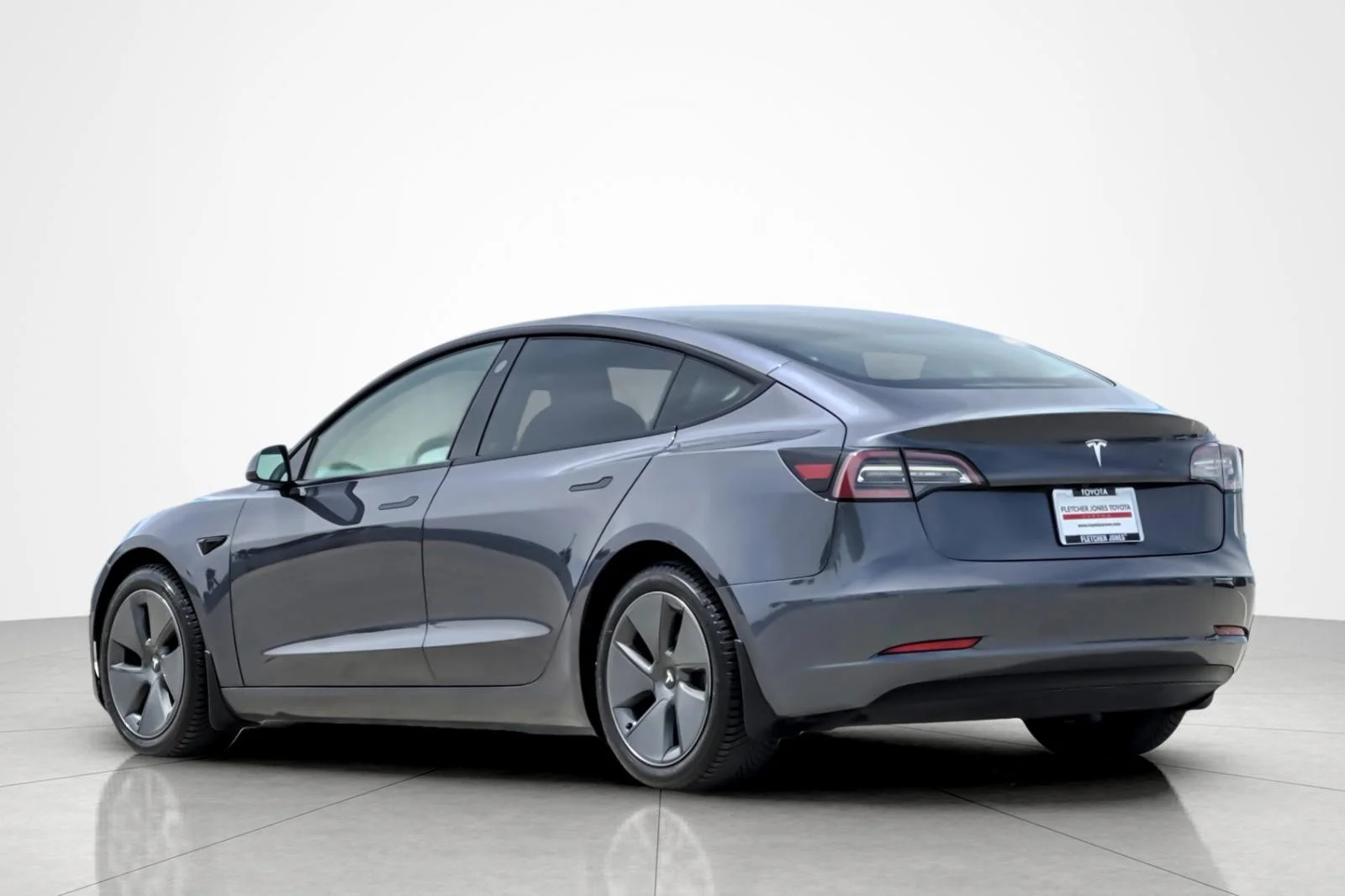 Used 2022 GRAY Tesla Long Range image 3