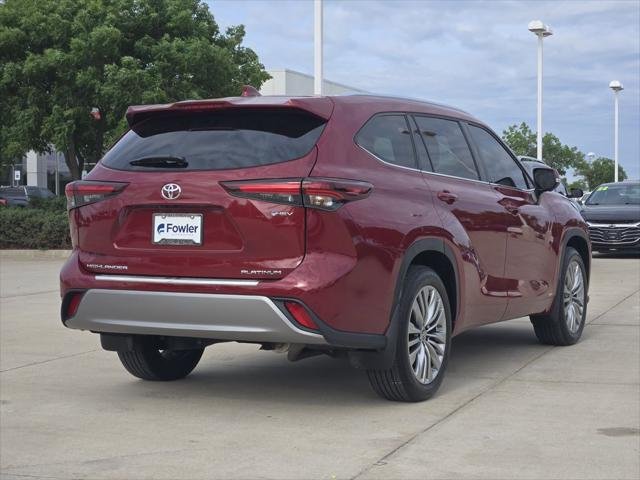 Certified Used 2025 RUBY FLARE PEARL Toyota  image 7