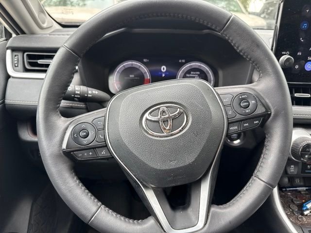 Used 2024 Off-white Toyota Limited image 17