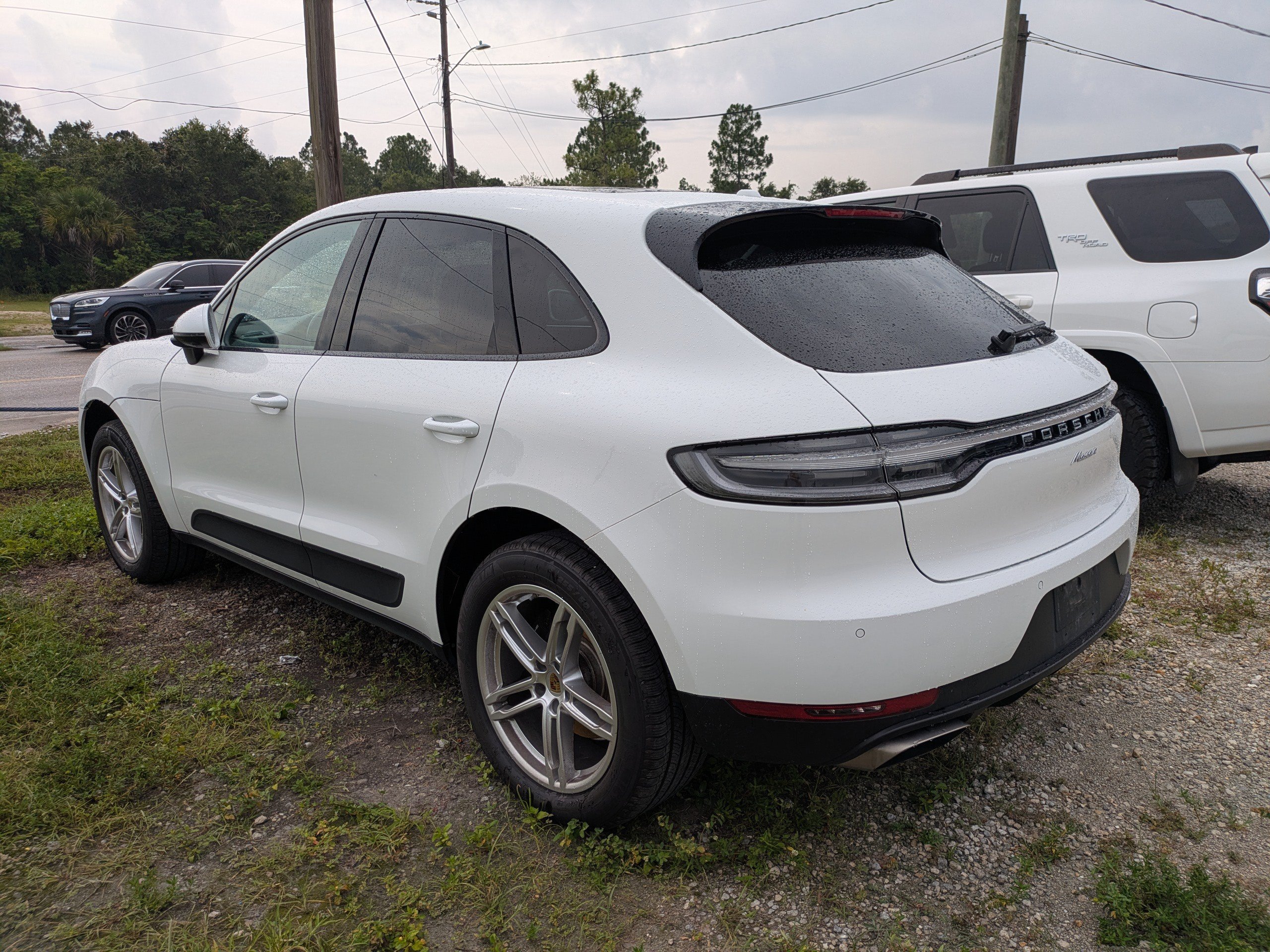 Used 2021 White Porsche  image 4