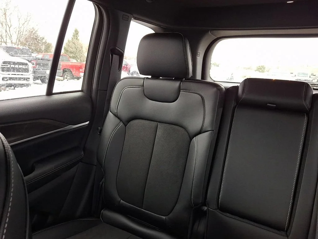 New 2026 Baltic Gray Metallic Clearcoat Jeep Laredo Altitude image 13