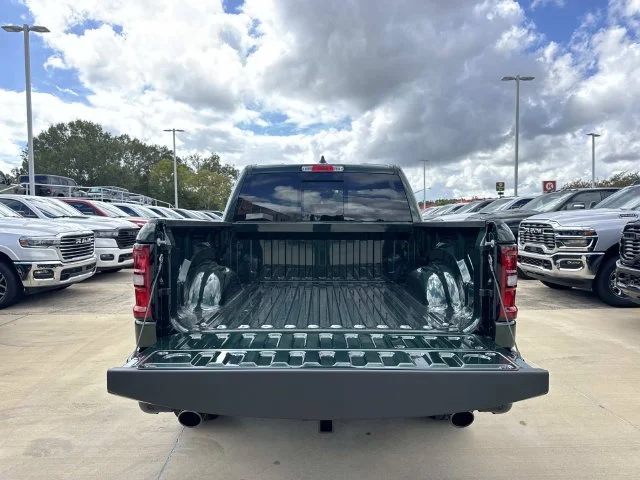 New 2027 Serrano-Green Metallic Exterior Paint RAM Laramie image 27