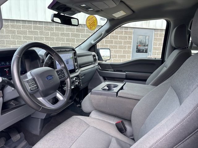 Used 2024 Black Ford XLT image 19