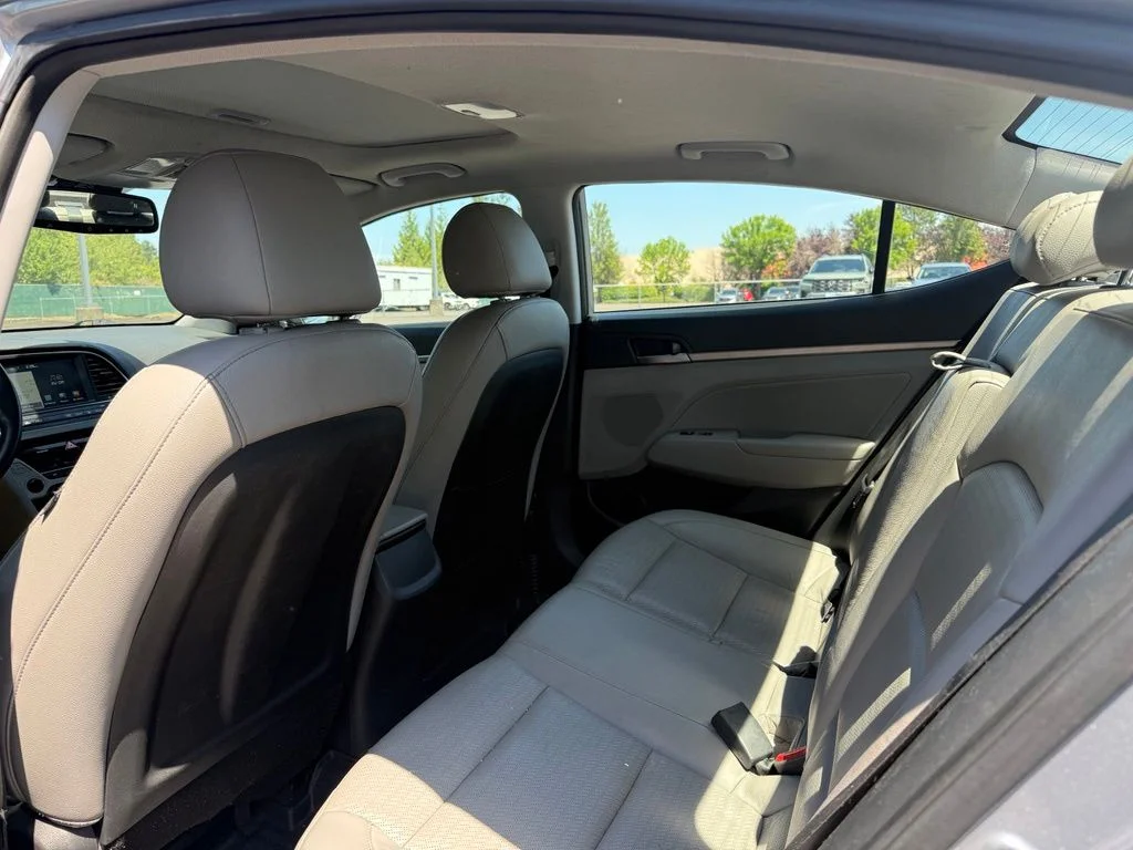 Used 2017 Shale Gray Metallic Hyundai Limited image 19