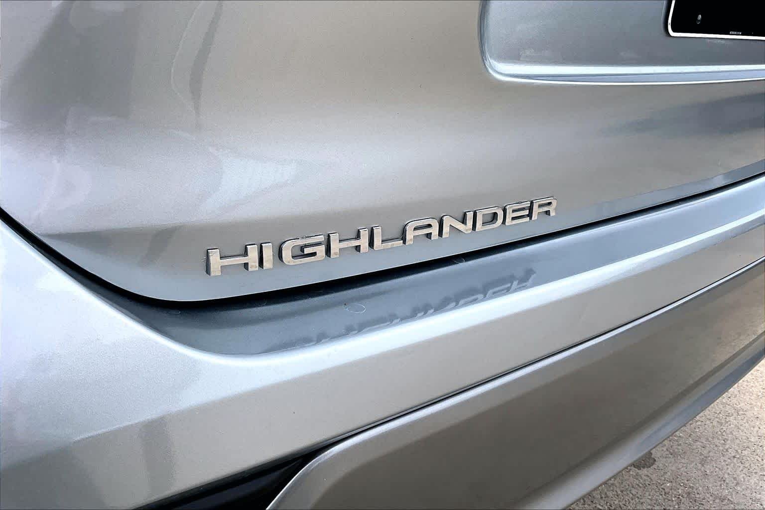 Used 2024 Celestial Silver Metallic Toyota LE image 30