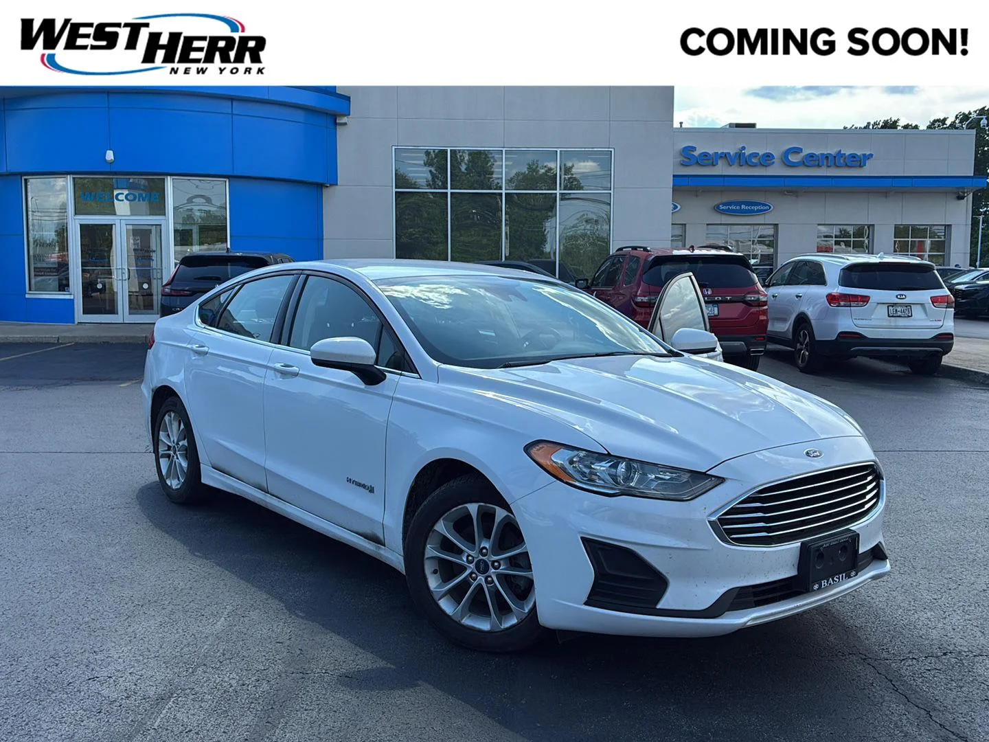 Used 2019 Oxford White Ford  image 1