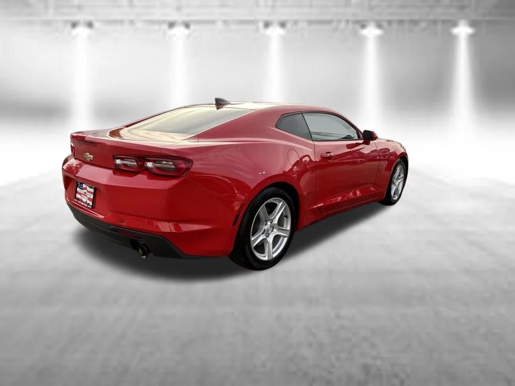 Certified Used 2022 Red Chevrolet 1LT image 5