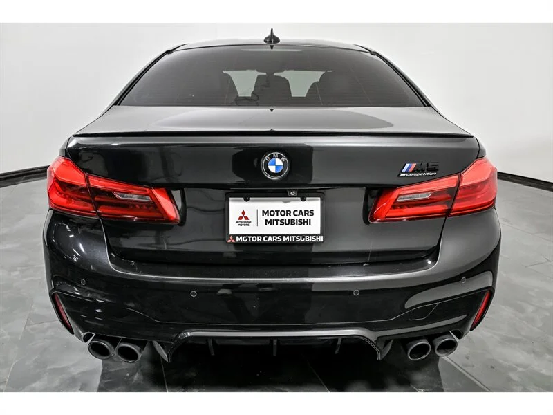 Used 2019 Black Sapphire Metallic BMW Competition image 8