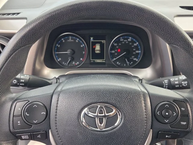 Used 2018 Blue Toyota LE image 23