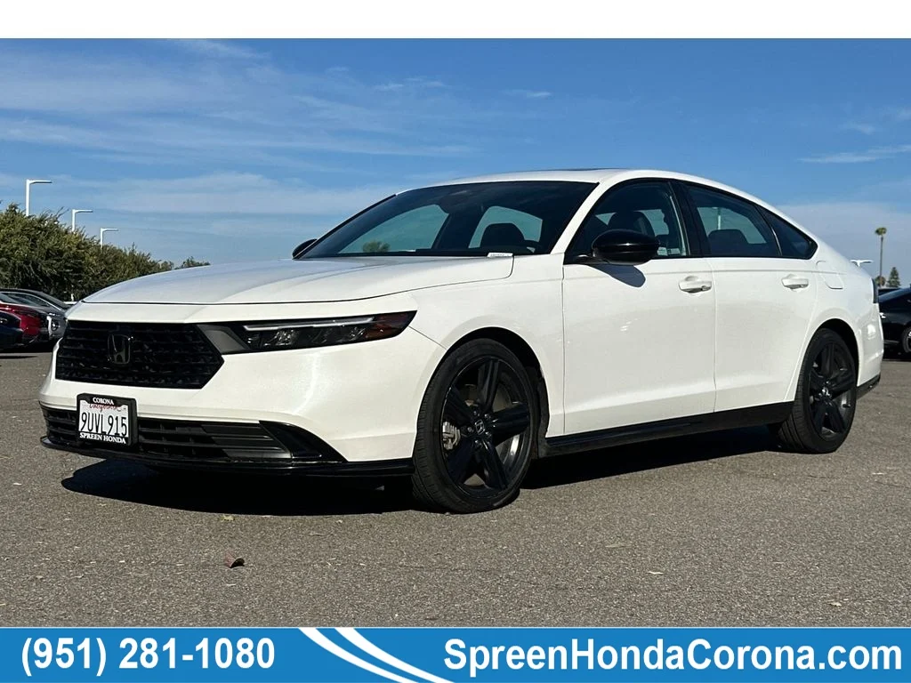 Used 2024 Platinum White Pearl Honda Sport-L image 1