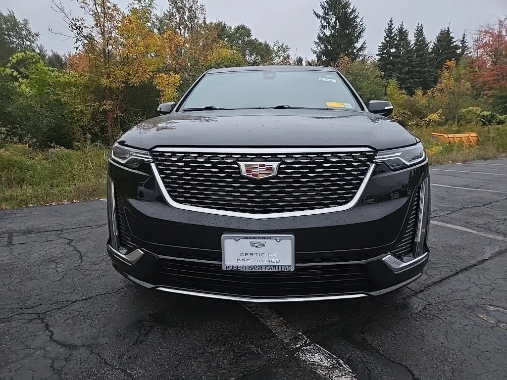 Certified Used 2024 Stellar Black Metallic Cadillac Premium Luxury image 3