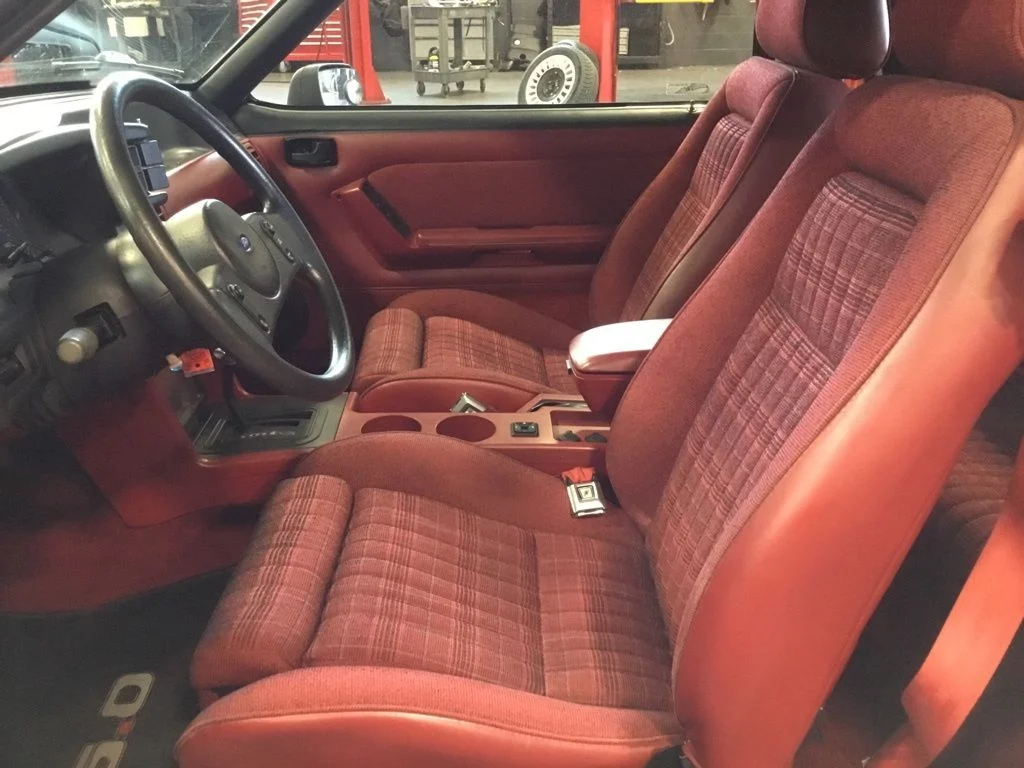 Used 1989 White Ford GT image 5
