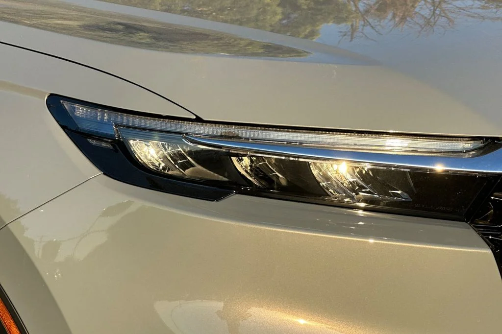 New 2025 Platinum White Pearl Honda EX-L image 31