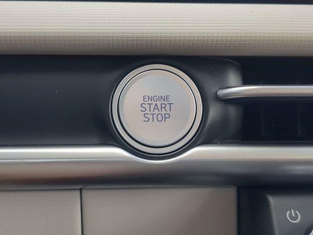 New 2025 Gray Hyundai SE FWD image 26