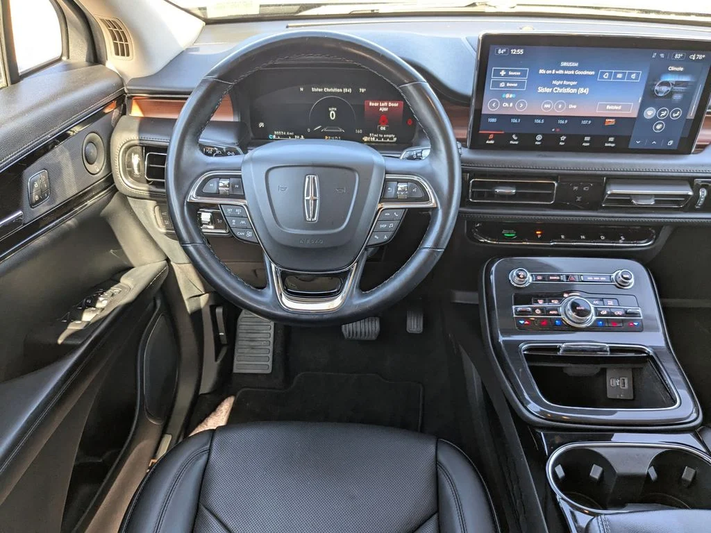 Used 2022 Blue Lincoln Reserve image 14