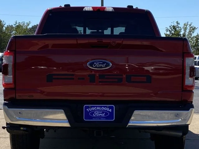 Used 2021 Red Metallic Ford Lariat image 4