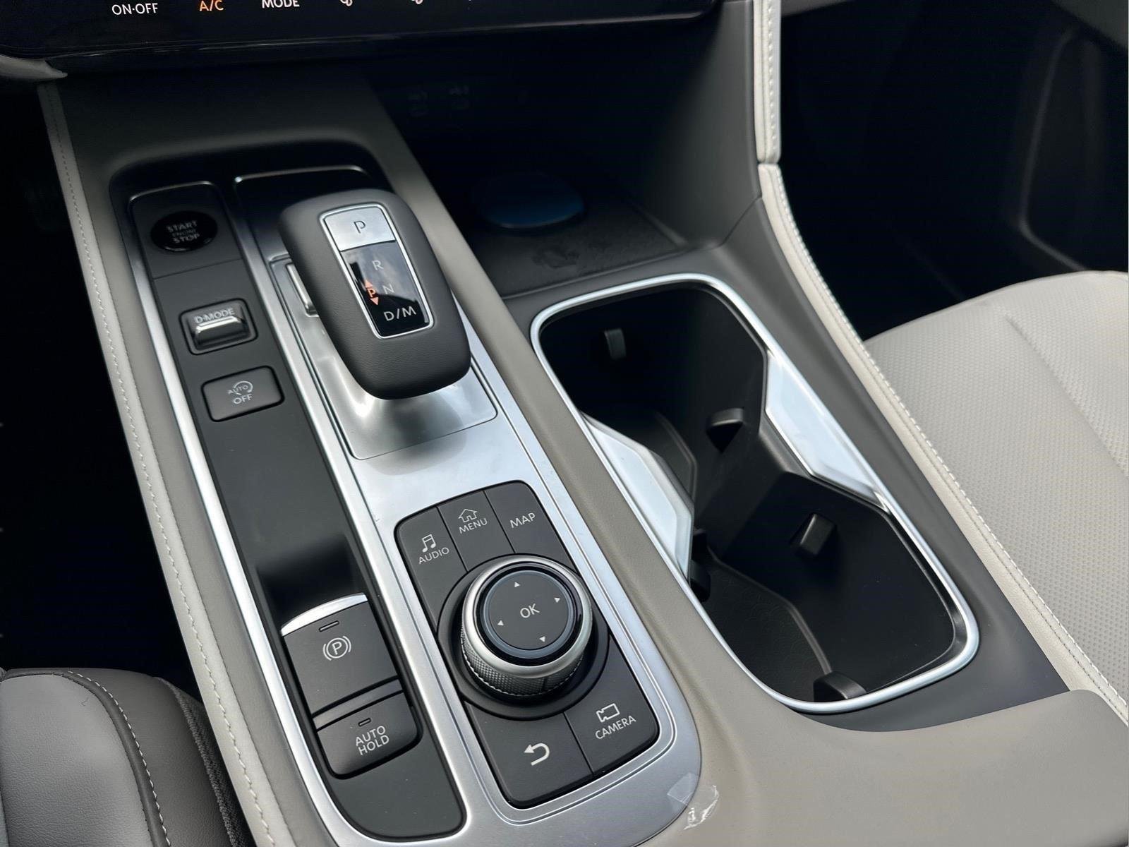 New 2027 GRAPHITE SHADOW INFINITI Luxe FWD image 31