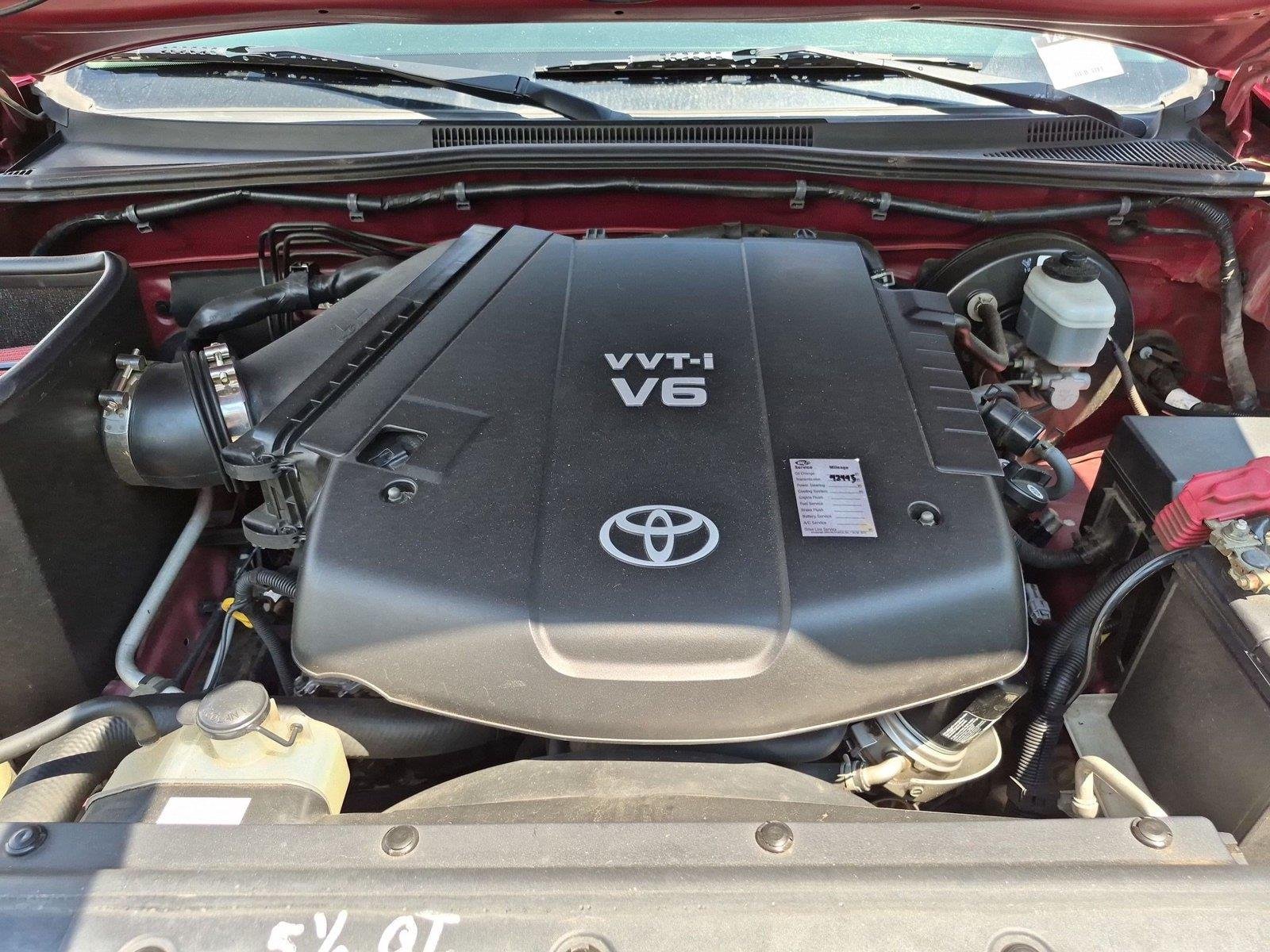 Used 2007  Toyota  image 36