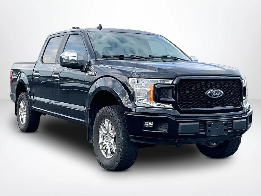 Used 2020 Black Ford XL image 11