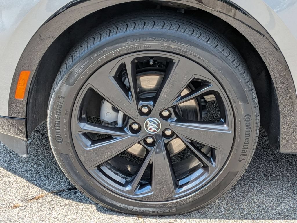 Used 2023 Gray Buick Preferred image 14