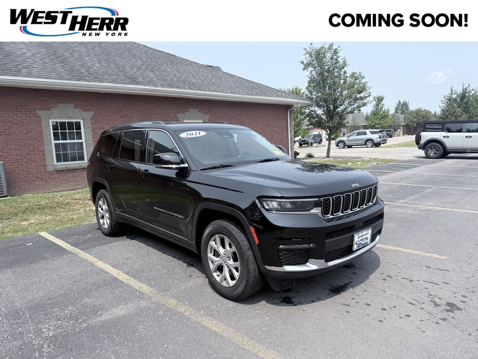 Used 2021 Diamond Black Crystal Pearlcoat Jeep Limited image 1