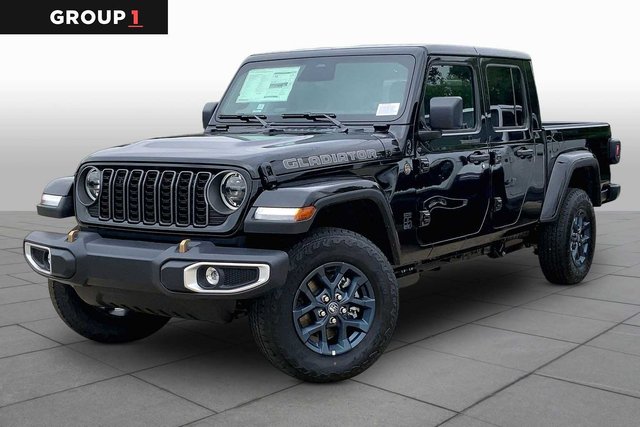 New 2026 Jeep Gladiator 85th Anniversary Edition With Navigation &amp; 4WD - Offsite Location