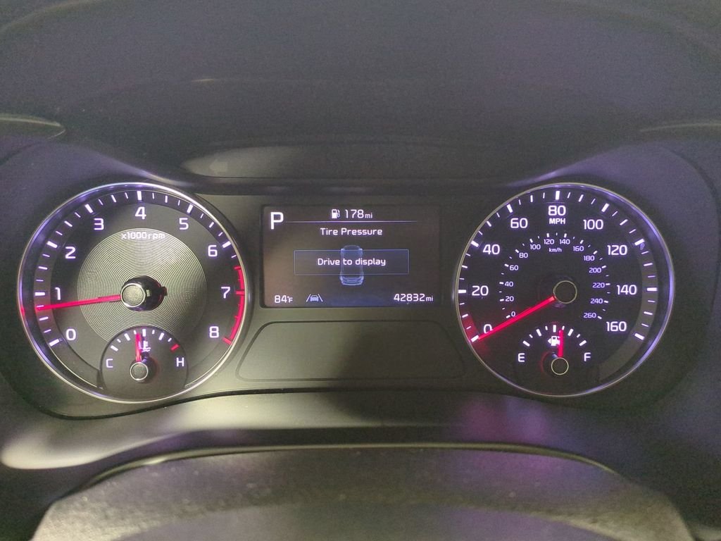 2023 Kia Forte LXS - Photo 32