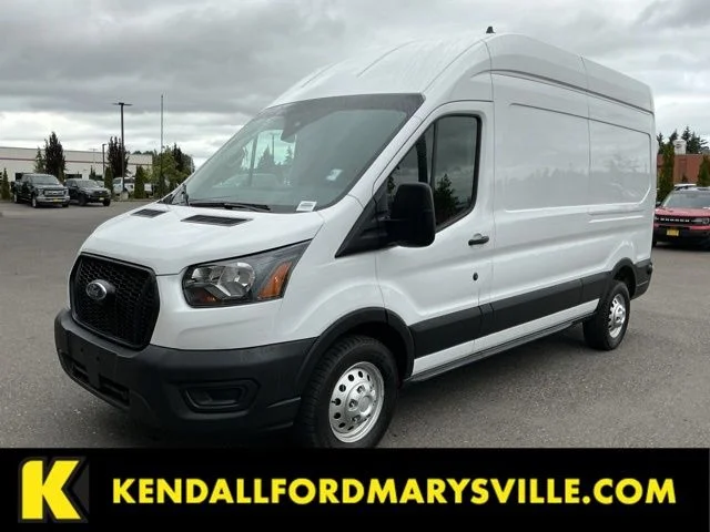 Used 2025  Ford Base image 1