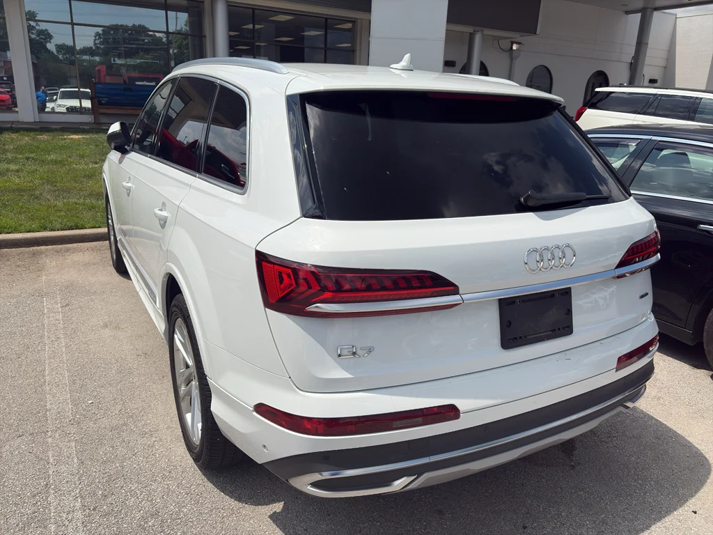 Used 2022 Glacier White Metallic Audi Premium Plus image 5