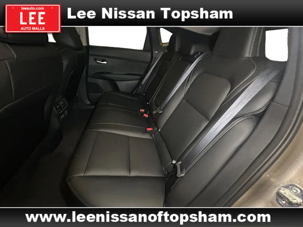 New 2026 Champagne Silver Metallic Nissan SL image 13