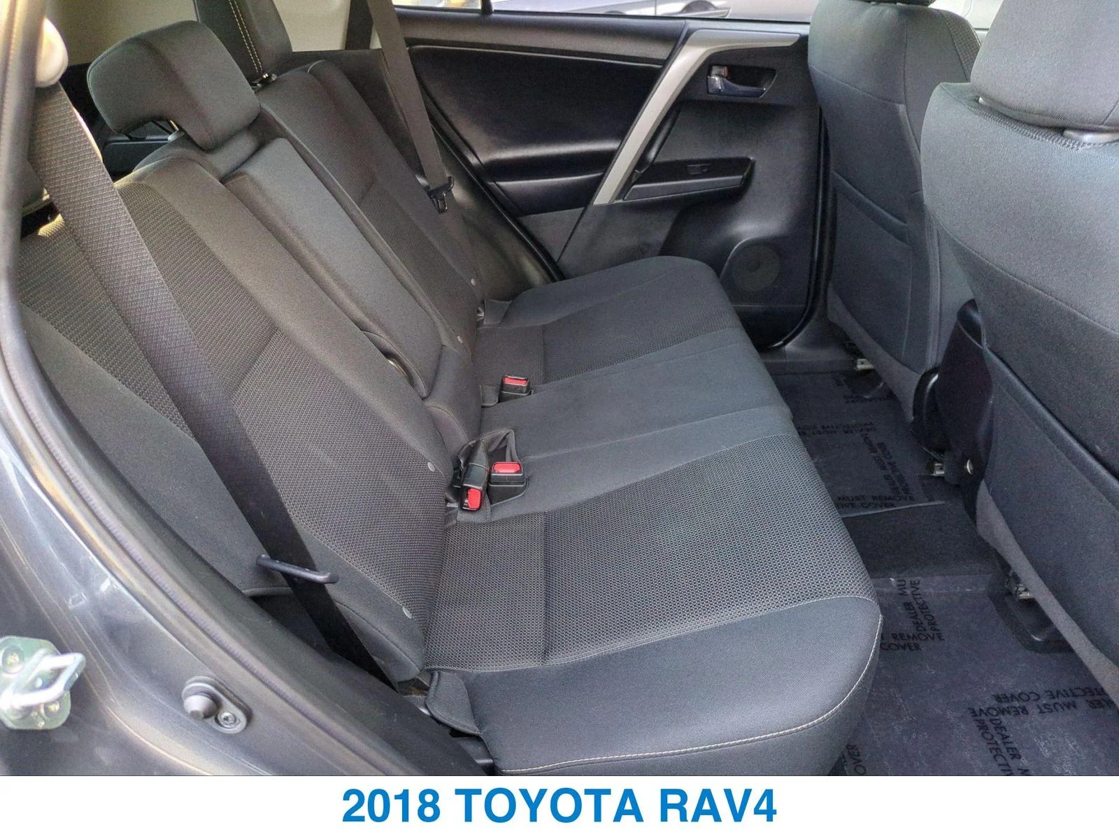 Used 2018 Gray Toyota XLE image 24