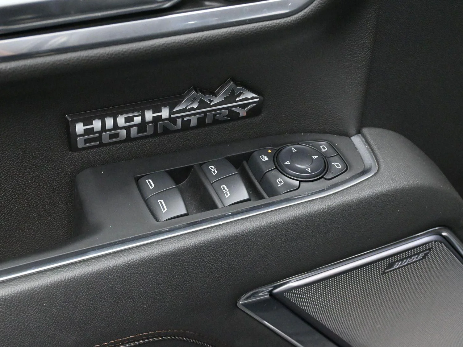 Used 2024 Black Chevrolet High Country image 11