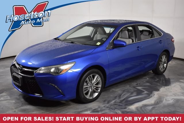 2017 Toyota Camry SE