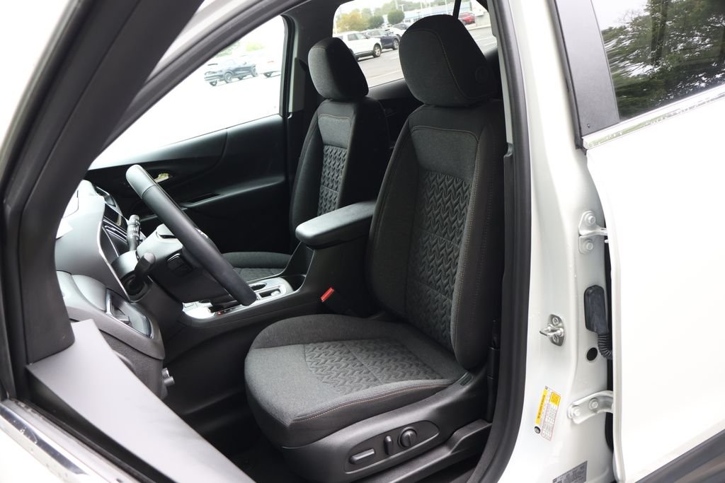 Used 2023 Beige Chevrolet LT image 34