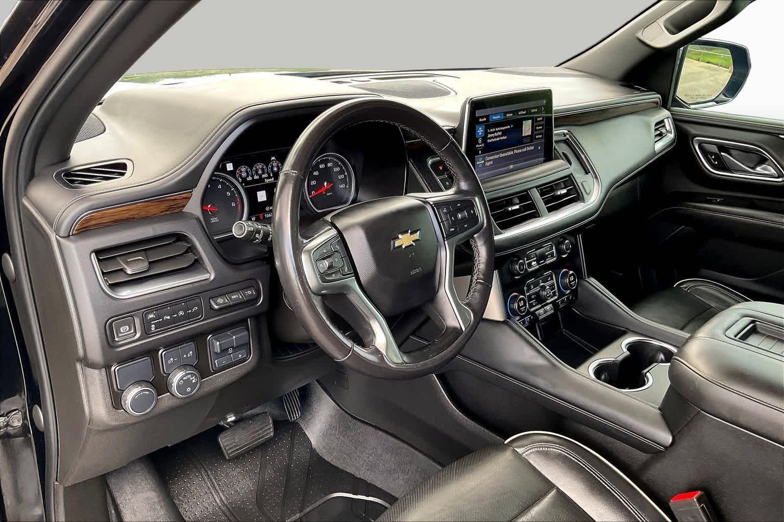 Used 2024 Ebony Twilight Metallic GMC SLE image 18