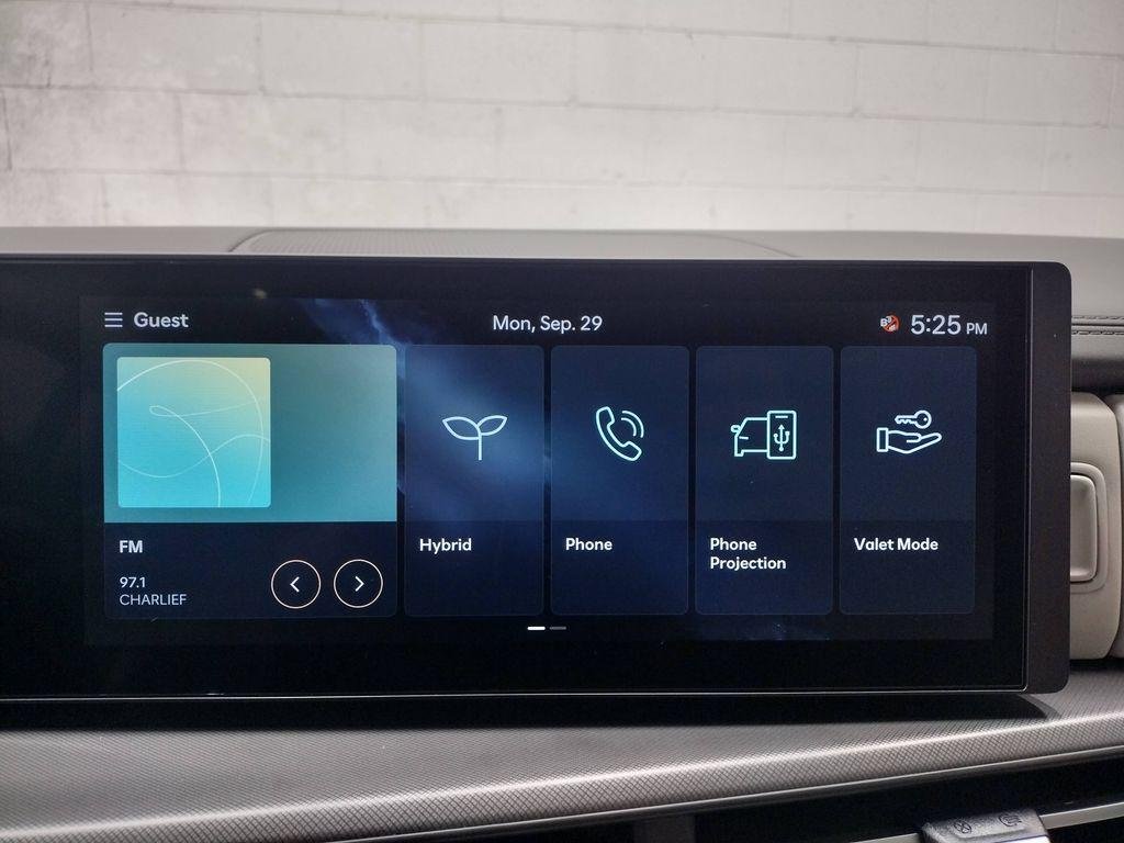 New 2026 White Hyundai SE image 28