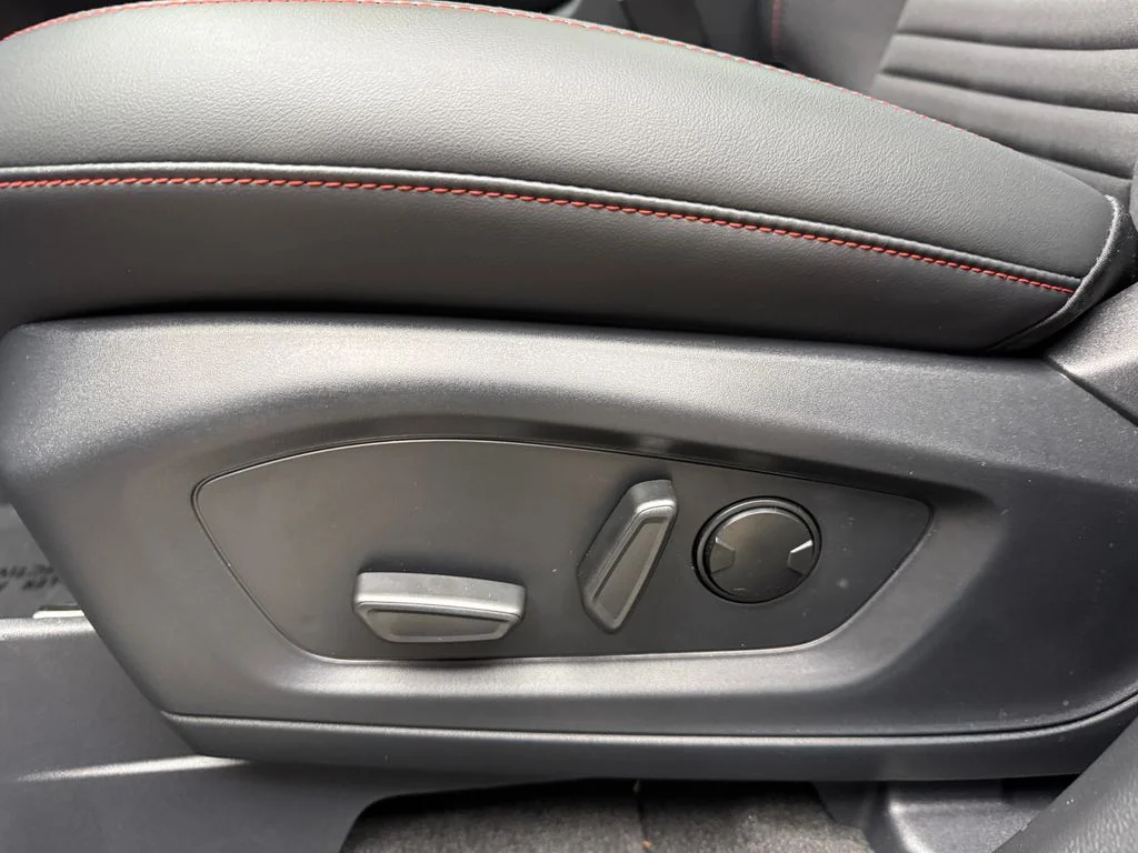 New 2026 Carbonized Gray Metallic Ford ST-Line image 12