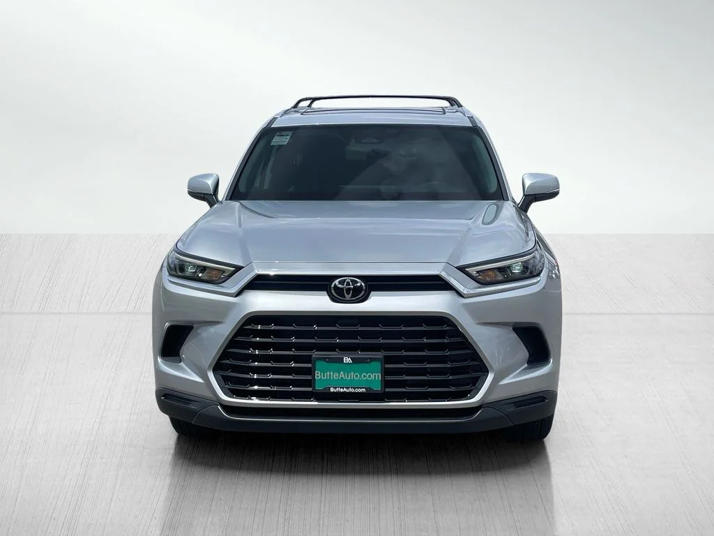 New 2026 Celestial Silver Metallic Toyota XLE image 8