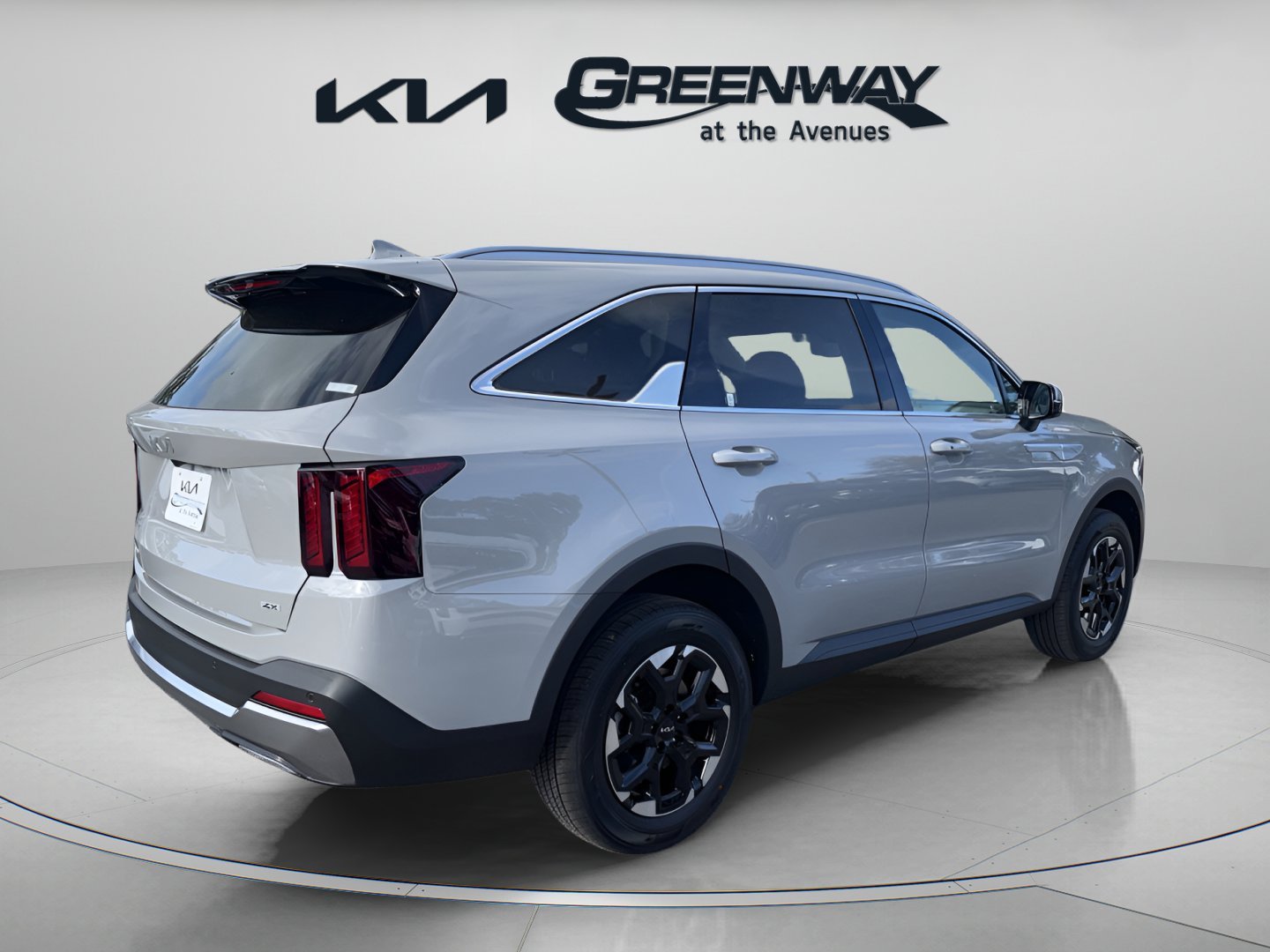 New 2026 Wolf Gray Kia S image 4