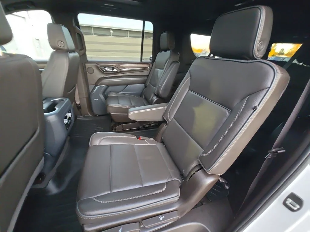 Used 2024 Summit White GMC Denali image 28