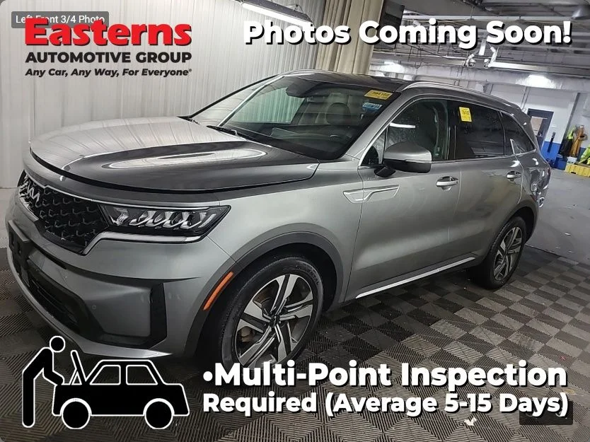 Used 2023 Gray Kia EX image 1