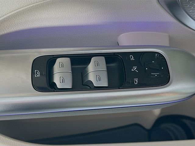 New 2026 Cirrus Silver Metallic Mercedes-Benz C 300 image 18