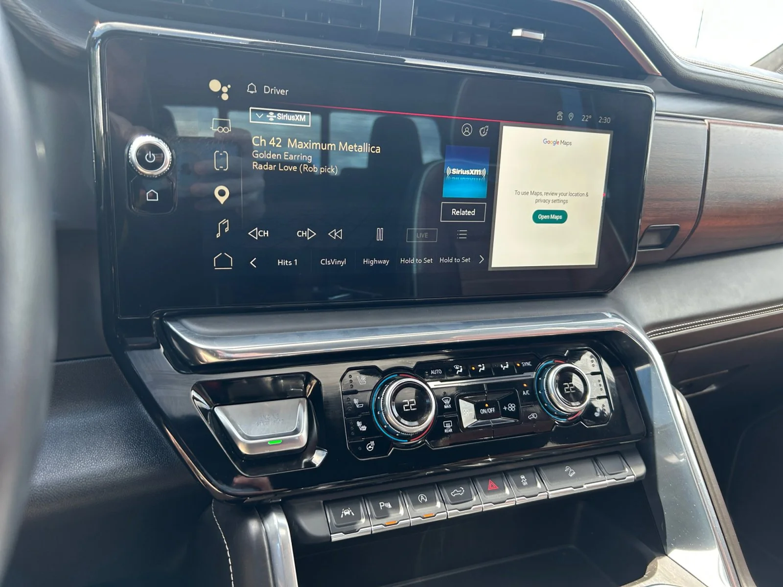Used 2025 Black GMC Denali Ultimate Crew Cab image 24