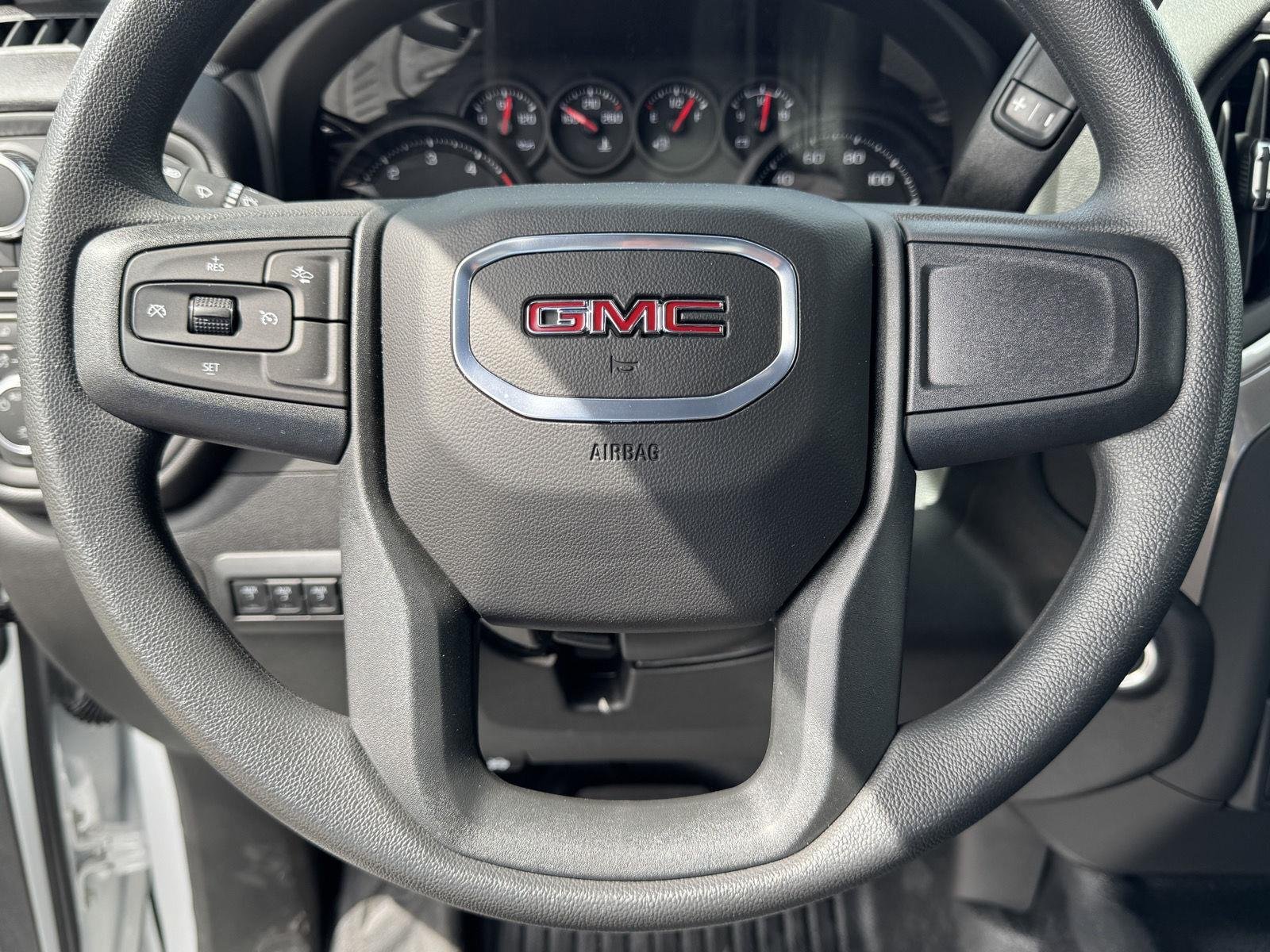2025 GMC Sierra 3500HD Pro - Photo 28